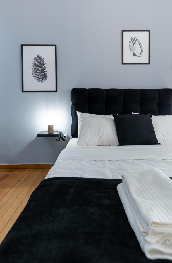 Couple Getaway With Queen Bed Leilighet Athen Eksteriør bilde