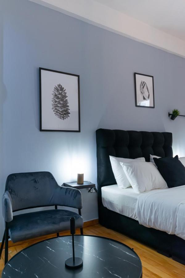 Couple Getaway With Queen Bed Leilighet Athen Eksteriør bilde